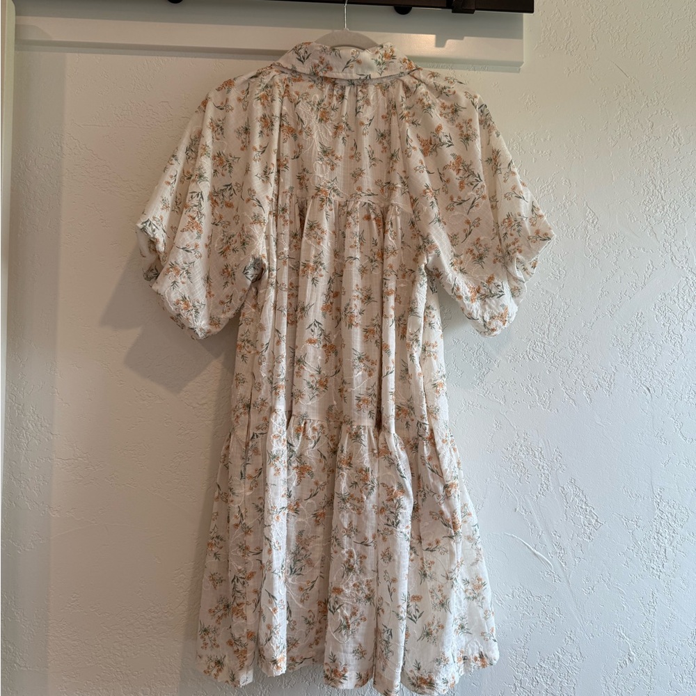 En Saison Floral Mini Button Down Dress with Puff Sleeves Size Medium - Picture 4 of 6